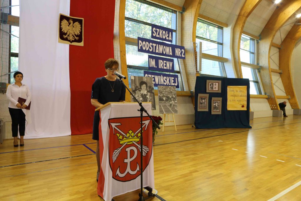Uroczystość nadania szkole imienia Ireny Szewińskiej 6